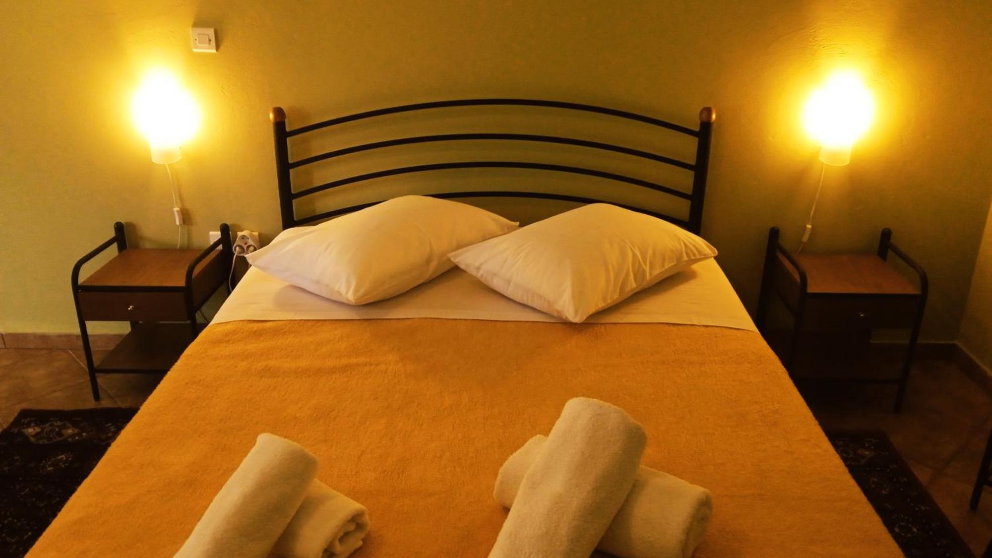 Guesthouse Eleftherios Kalavryta Luaran gambar