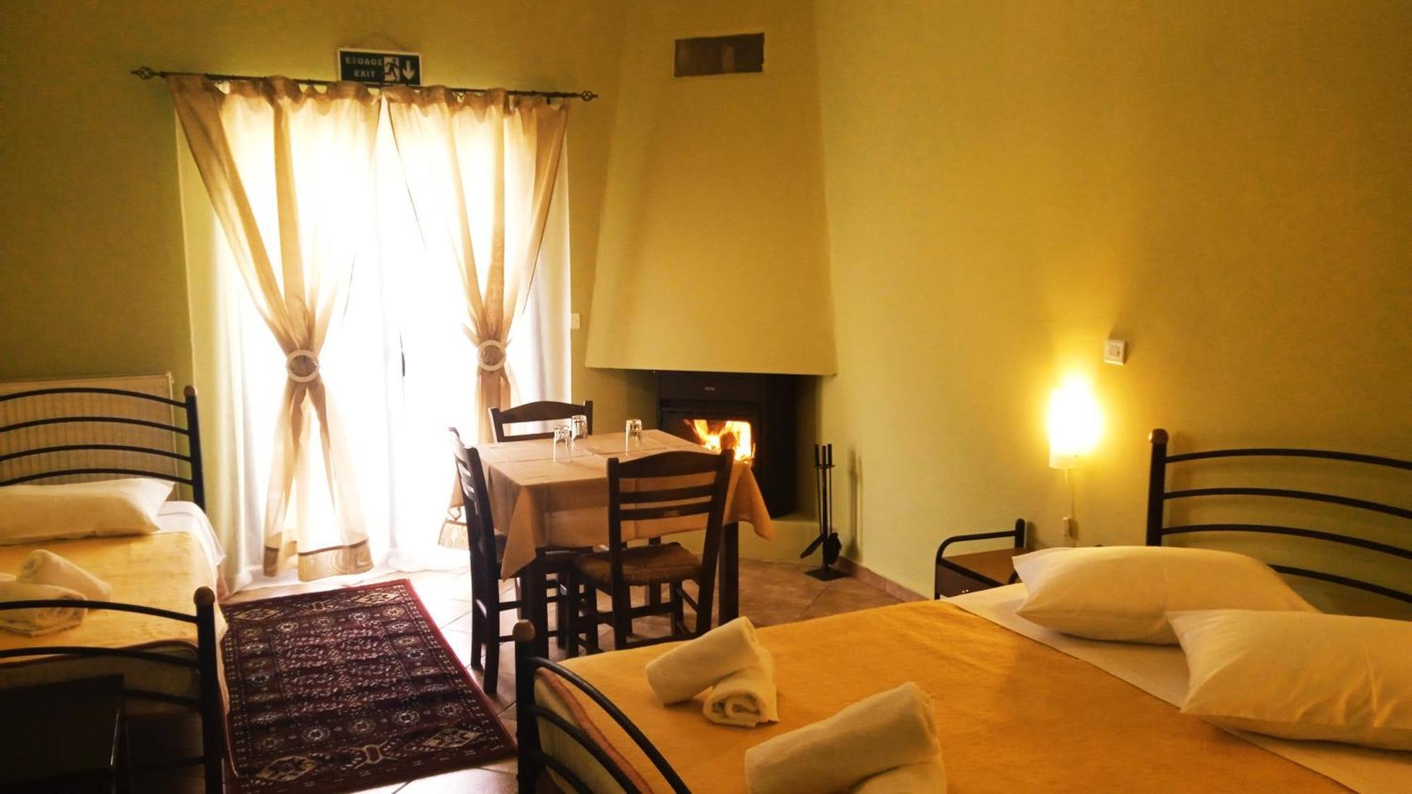 Guesthouse Eleftherios Kalavryta Luaran gambar